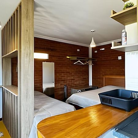 Suites Saint Louis - Conforto Do Lado Do Centro Turistico Кампус-ду-Жордан Екстер'єр фото