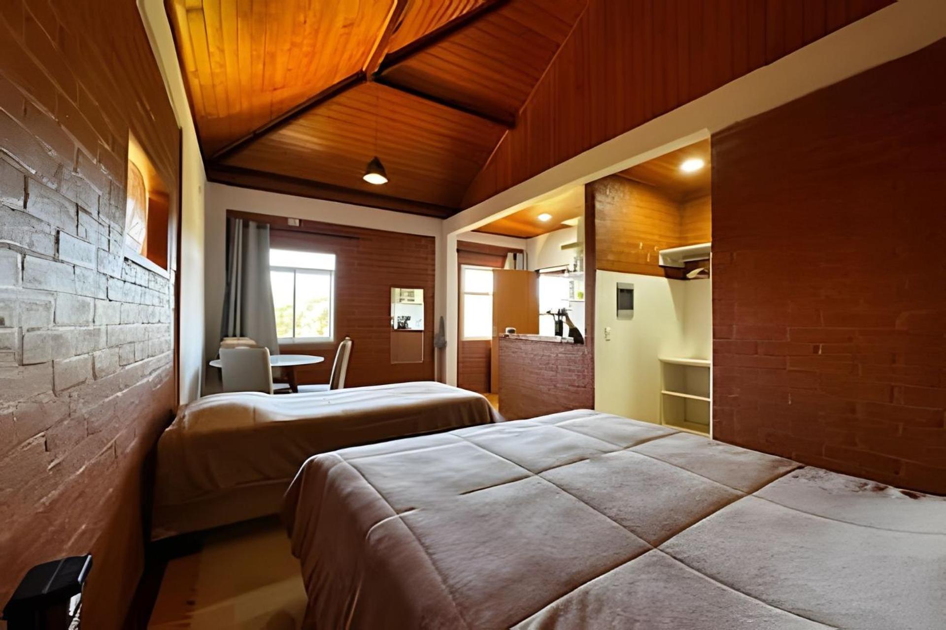 Suites Saint Louis - Conforto Do Lado Do Centro Turistico Кампус-ду-Жордан Екстер'єр фото